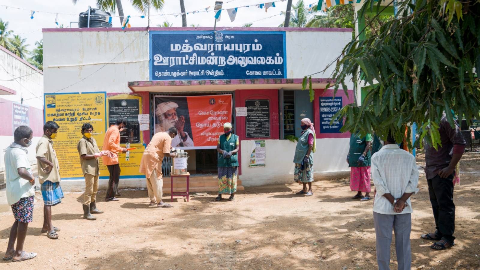 Distributing immunity boosting decoction