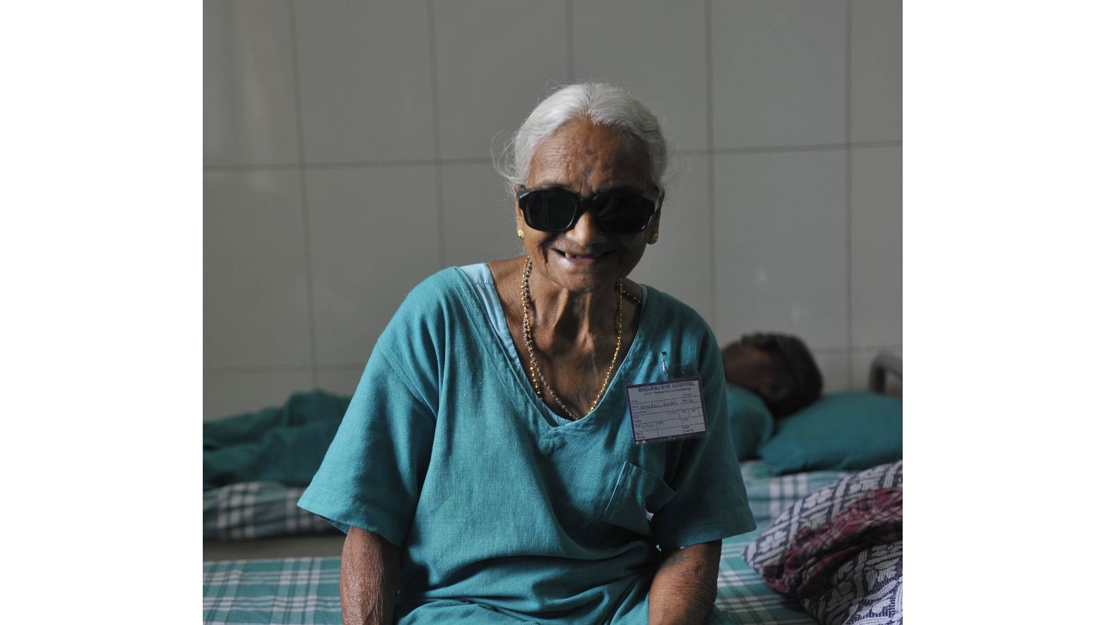 All smiles after a cataract surgery