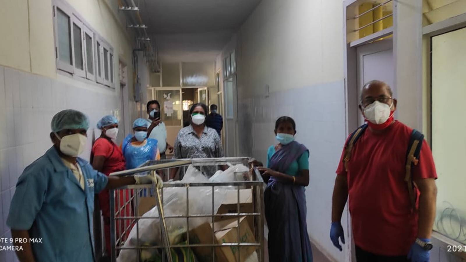 breakfast hampers for COVID patients in KR PURAM HOSPITAL