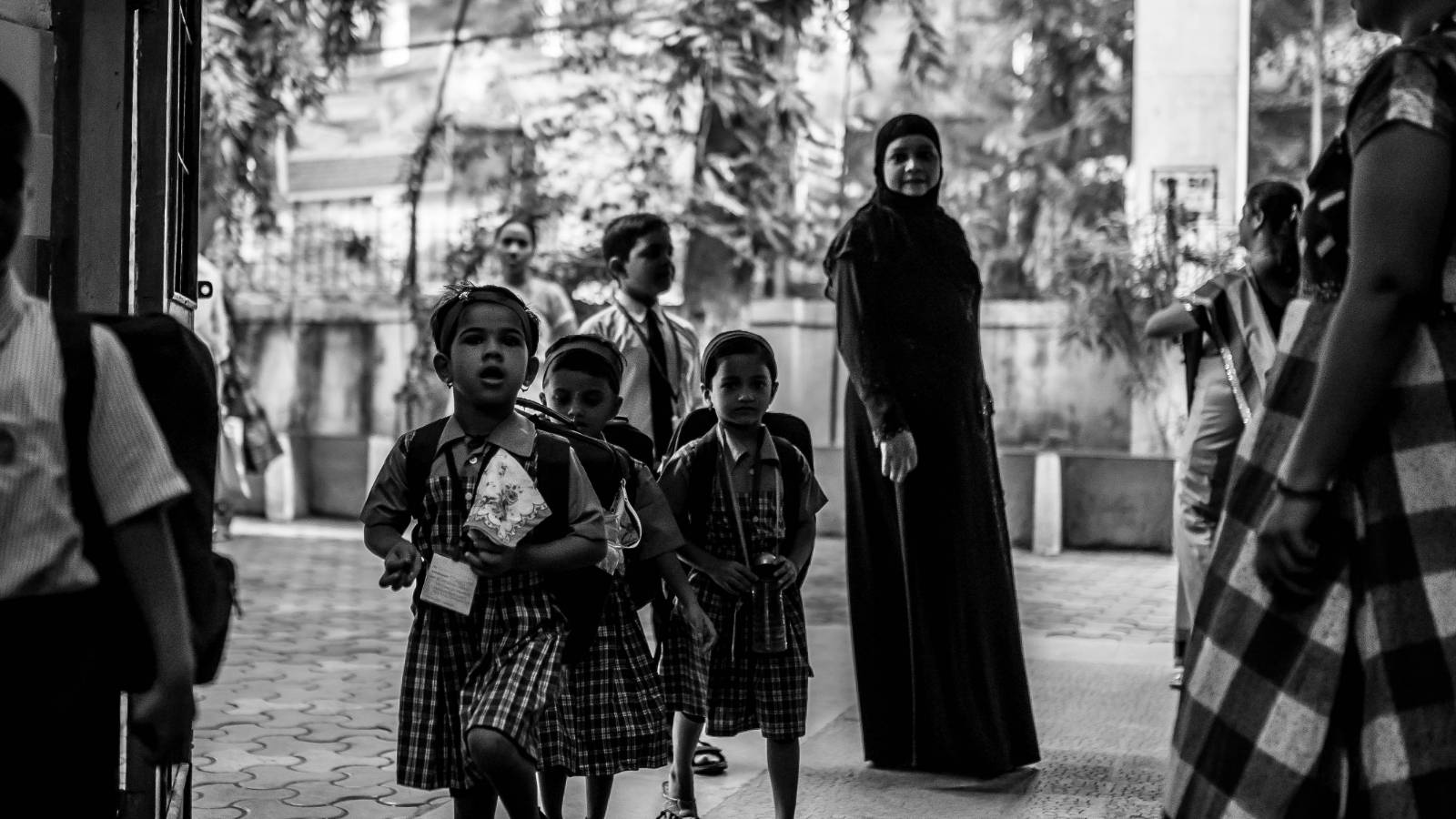 Contribute to quality tuition-free English medium education in Parel’s school of choice! Support an  underprivileged child saving  them from COVID 19’s academic slide!!! Donate Now!